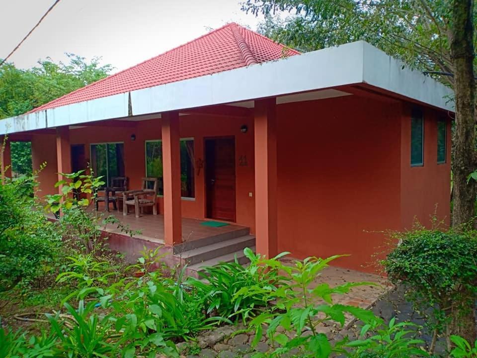 Memoria Palace & Resort Pailin Ngoại thất bức ảnh